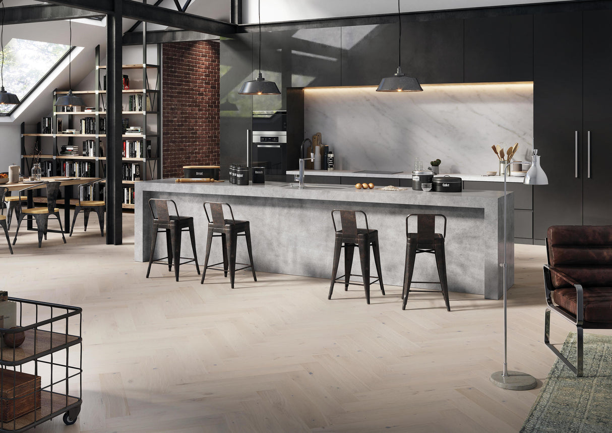 Eg Sildeben Cappuccino, børstet hvid matlak