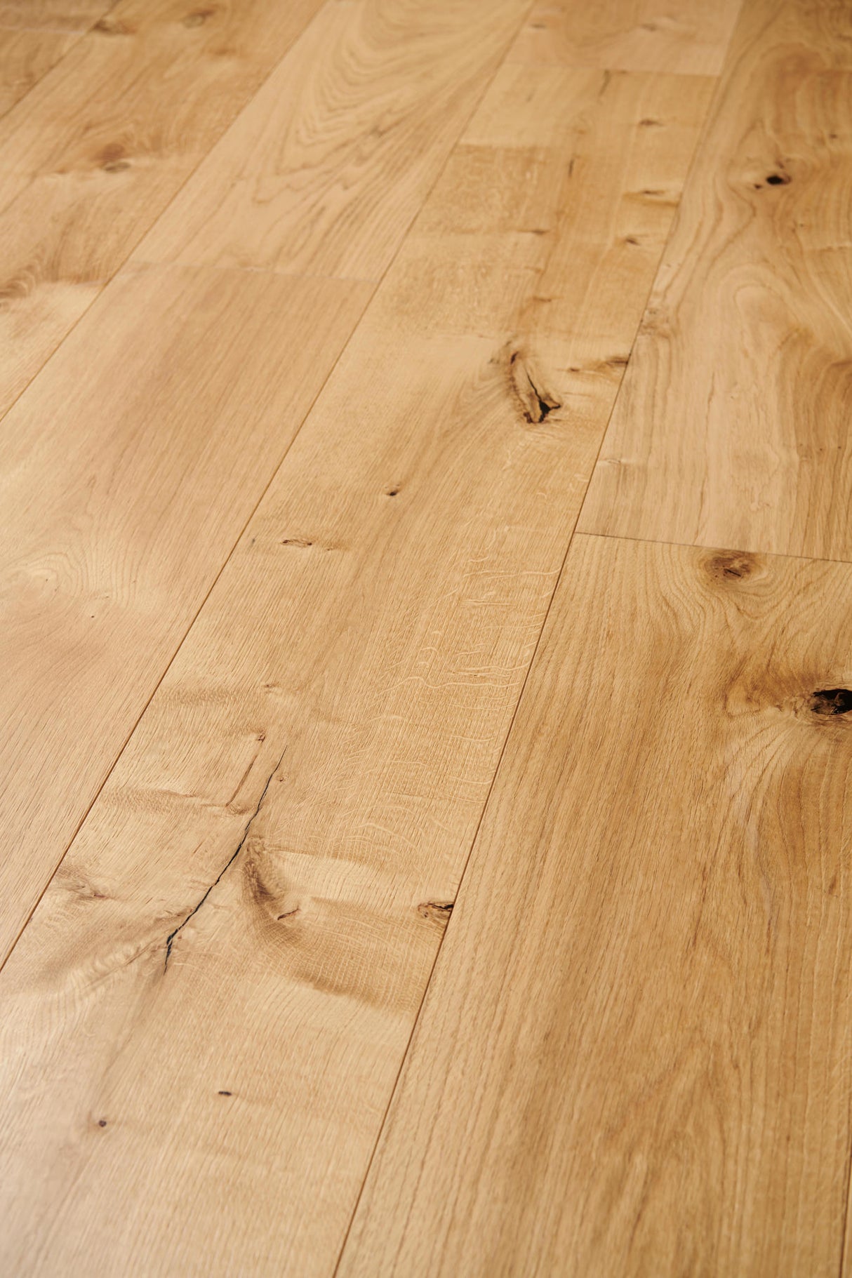 Eg Herregårdsplank Rustik/Wood Line, børstet natur matlak