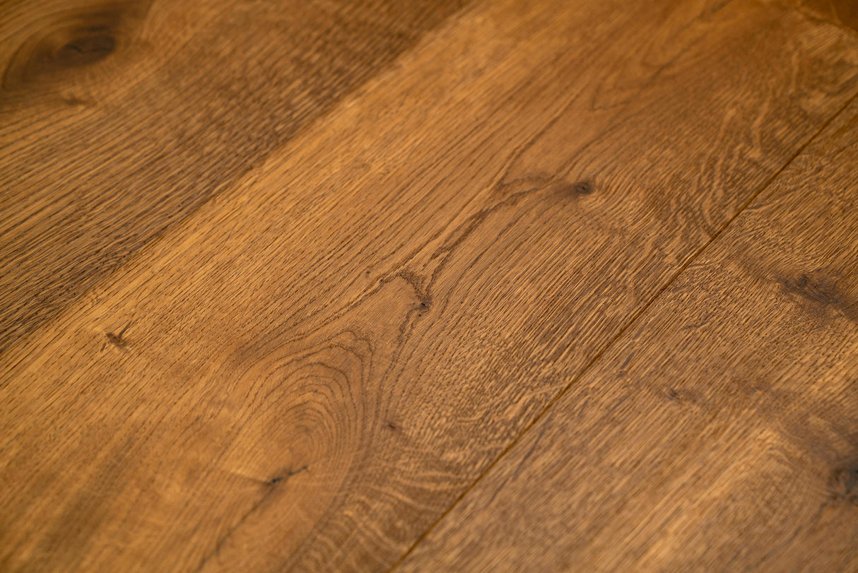 Eg Herregårdsplank Rustik/Wood Line, børstet røget olie