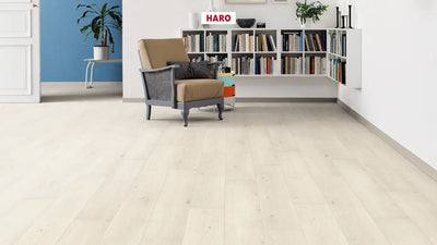 Haro laminatgulv Tritty 100 Korte planker - Eg Emilia hvid vareprøve